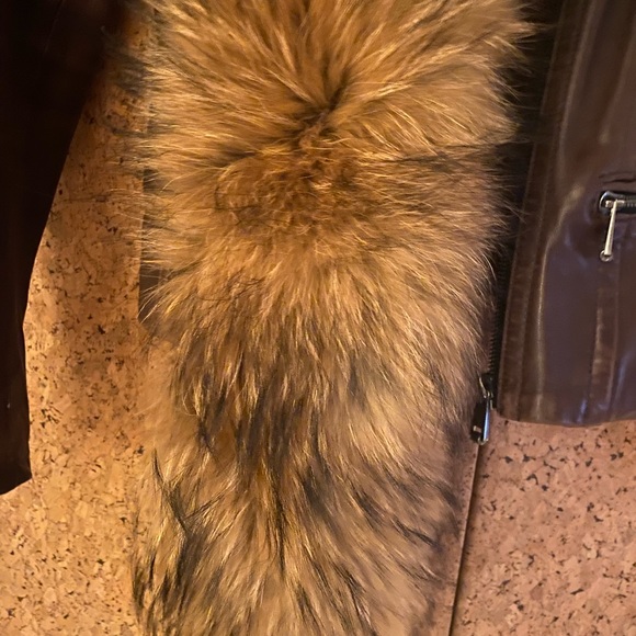 Andrew Marc Brown Leather Jacket with Detachable Fox Fur Collar, Women’s XS - Picture 10 of 11
